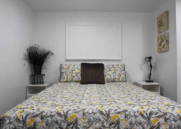 Apartment Cozy Mount Washington With Parking-sleeps 4 Pittsburgh