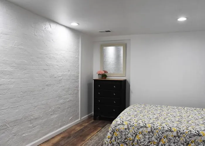 Cozy Mount Washington With Parking-sleeps 4